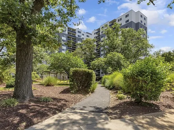 7333 New Hampshire Ave, Takoma Park, MD