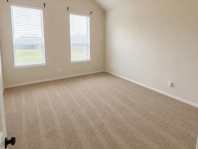 15319 Wyndham Hill Dr — Photo 6