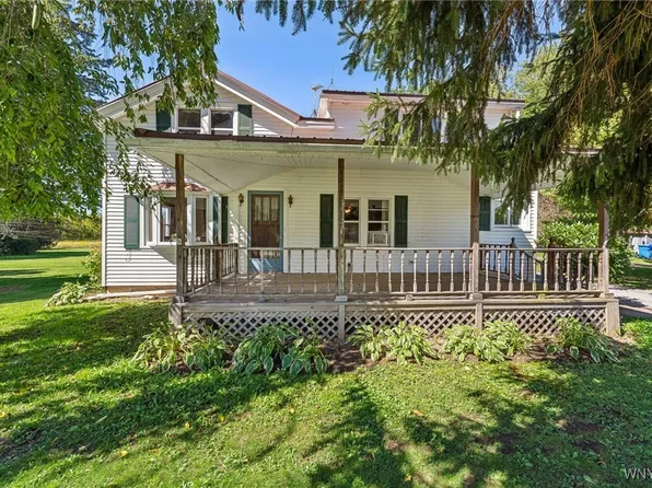 9694 Versailles Rd, Angola, NY 14006