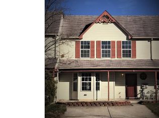 4 Summit Ct, Clementon, NJ 08021