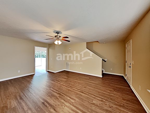 5th image of 2927 Painted Pony Dr