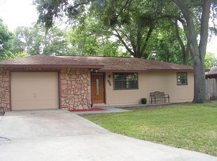 698 Grove Ave, Holly Hill, FL 32117