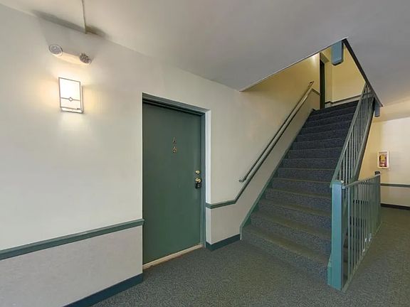 4th image of 5821 Rexford Dr