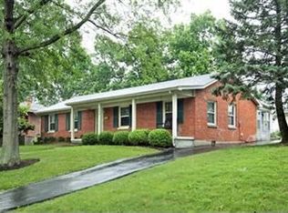 549 Meadow Ln, Versailles, KY