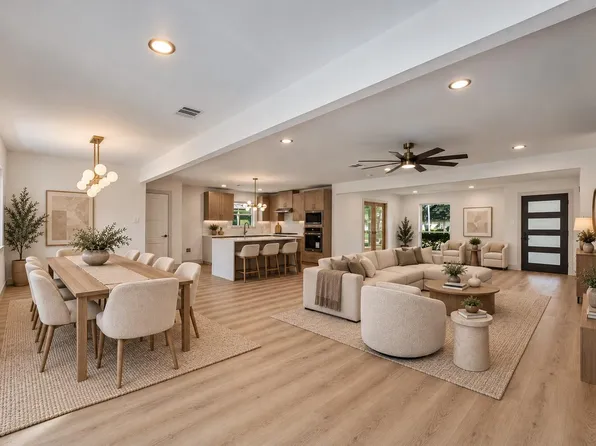 2807 Shadowdale Dr, Houston, TX 77043