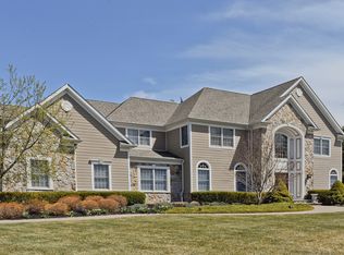 2 Staffordshire Ct, Sparta, NJ 07871