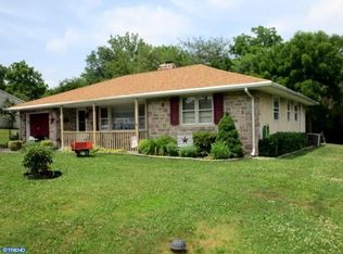 521 Gilbertsville Rd, Gilbertsville, PA 19525