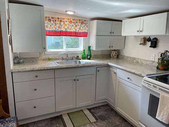 kitchen sink/new window