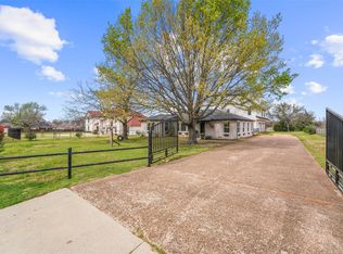 2075 Airport Rd, Rockwall, TX 75087