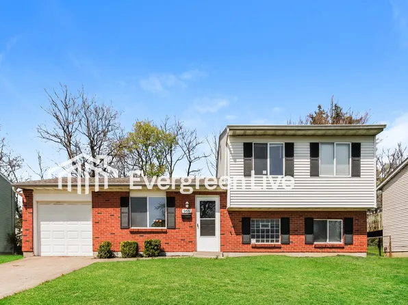 966 Smiley Ave, Cincinnati, OH 45240