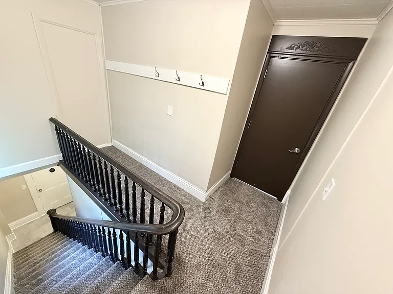 989 Main St #2 — Photo 2