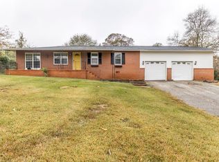 121 Carter Cir, Warner Robins, GA 31093