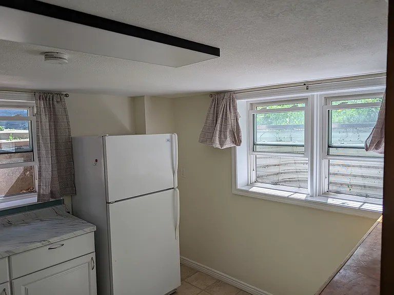 510 1/2 S Shields St — Photo 8