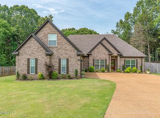 1647 Rutherford Cv, Nesbit, MS 38651