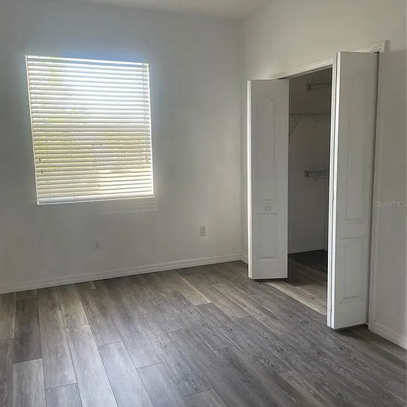Savannah Wood Dr — Photo 24