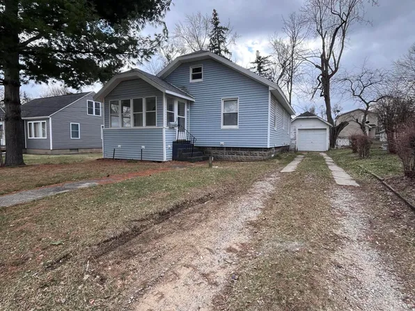 2646 Bow St, Jackson, MI 49203