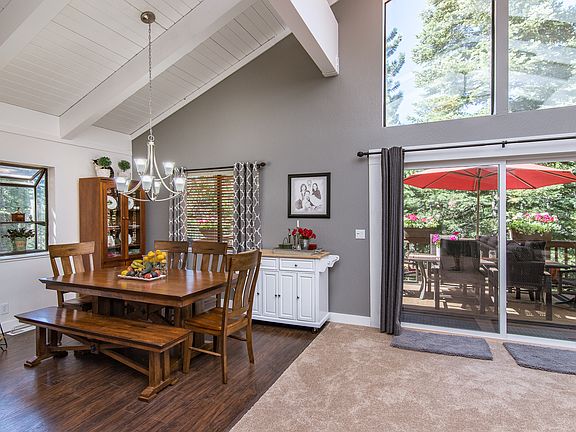 3rd image of 7750 Kingswood Dr