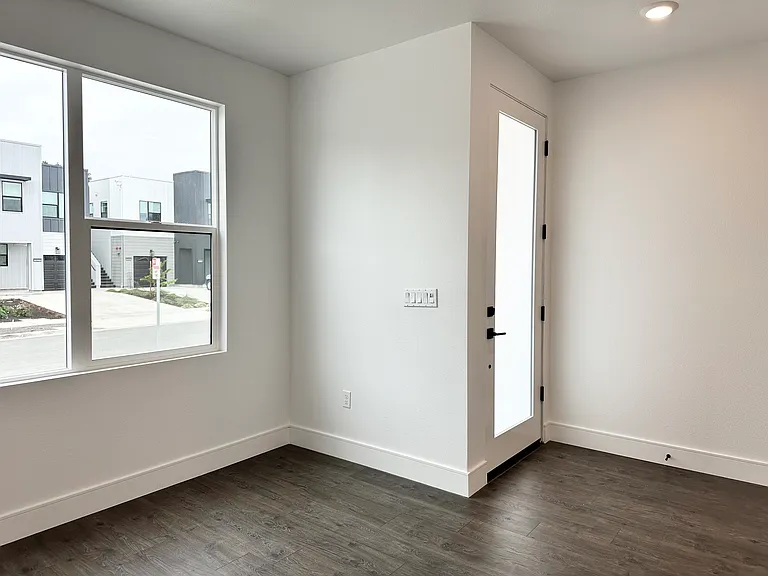 1622 Tecado Dr — Photo 3