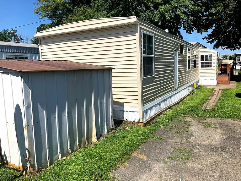 2821 Pearl Ave — Photo 13