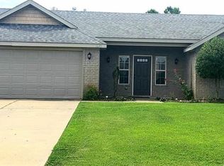 1213 Morgan Haley Ln, Springdale, AR 72764