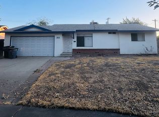1838 S Whitney Ave, Fresno, CA 93702