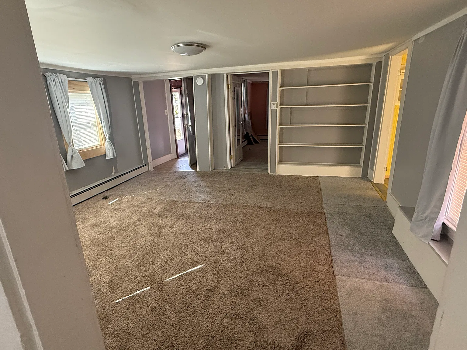 1 bed, 850 sqft, $1,900 — Photo 3