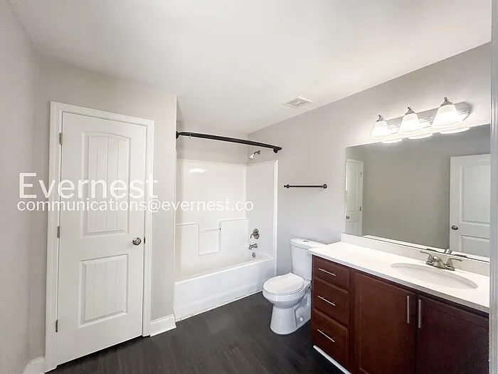 3229 Earlcastle Dr — Photo 15