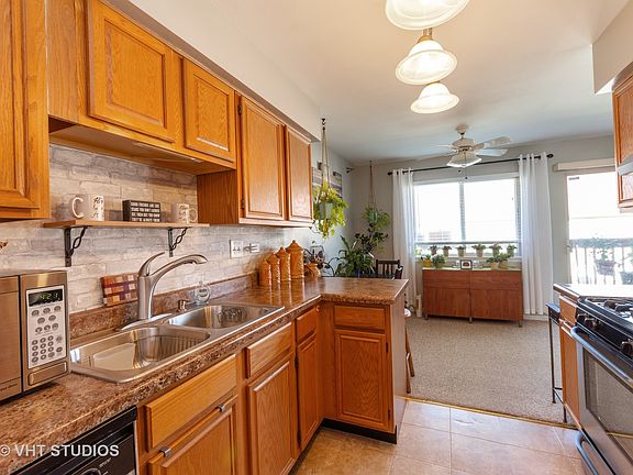 4th image of 719 E Whispering Oaks Dr #2RY