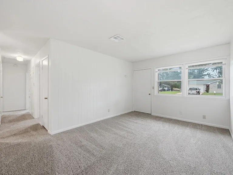 6654 N Longmont St — Photo 3