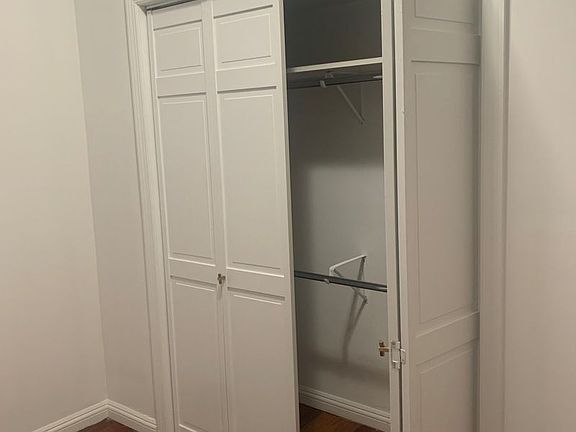 4th image of 132 E 17th St APT 23
