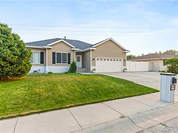 1090 Strawberry Ave, Billings, MT 59105