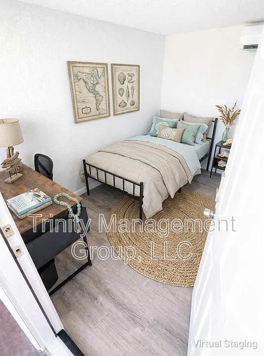 1 bed, 1.0 bath, 110 sqft, $888 — Photo 3