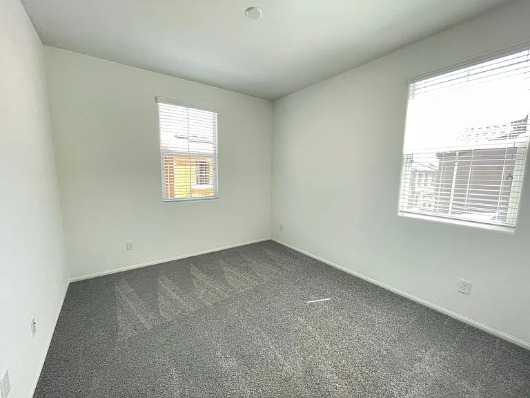 626 Sedum Ave — Photo 29