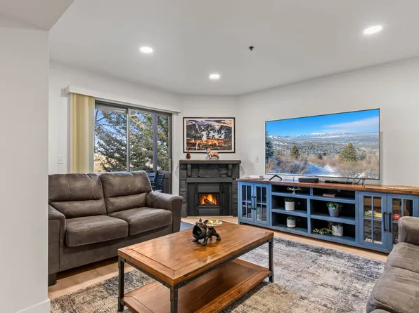 6851 N 2200 W APT 10D, Park City, UT 84098