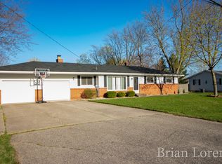 7350 22nd Ave, Jenison, MI 49428