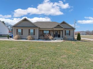 4515 Petros Rd, Woodburn, KY 42170