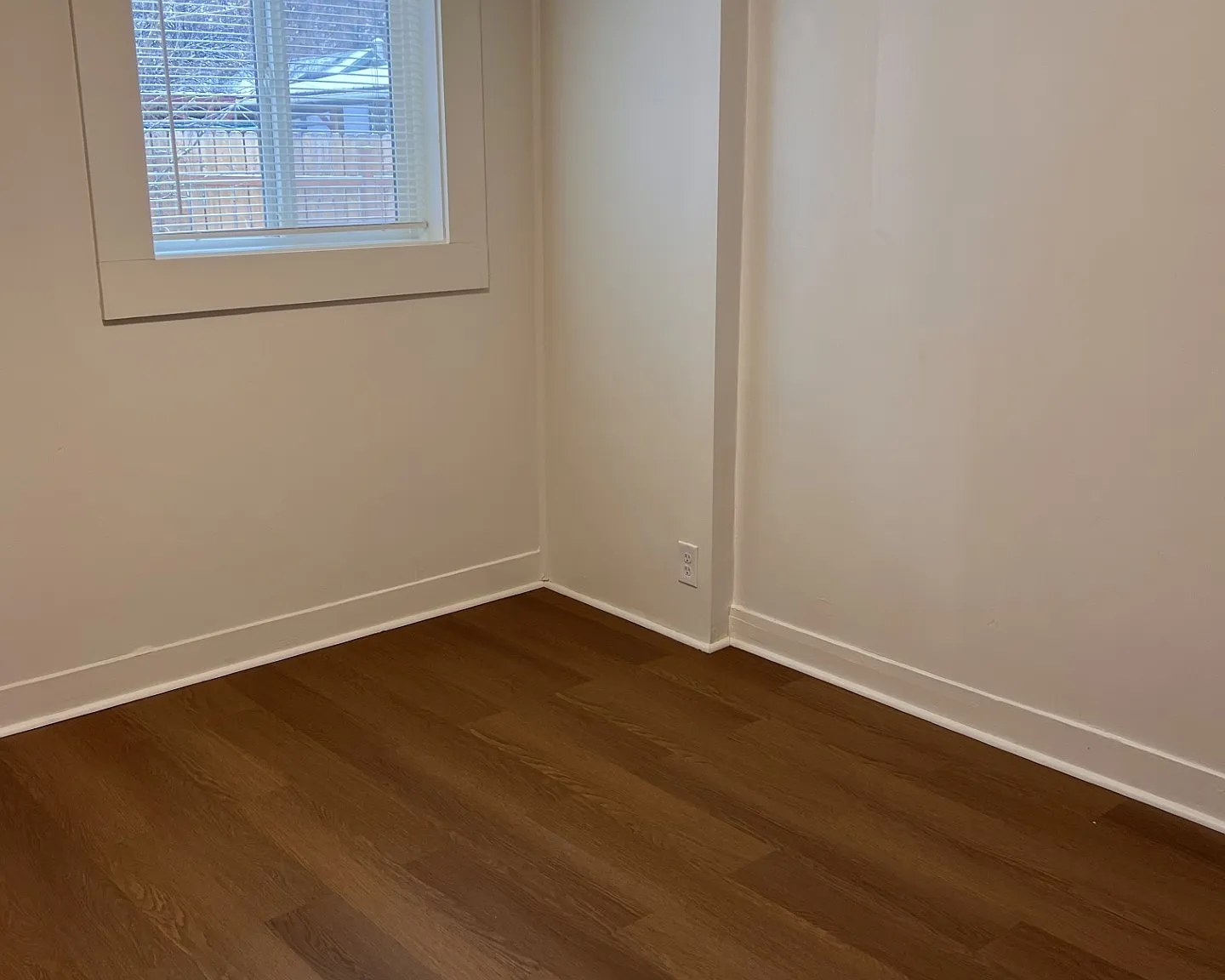 2 bed, 780 sqft, $1,300 — Photo 2