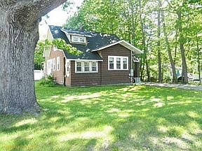 1st image of 136 Union Ave