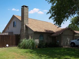 5404 Princess Ct, Lake Dallas, TX 75065