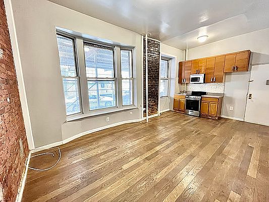 1st image of 723 Saint Nicholas Ave #1B
