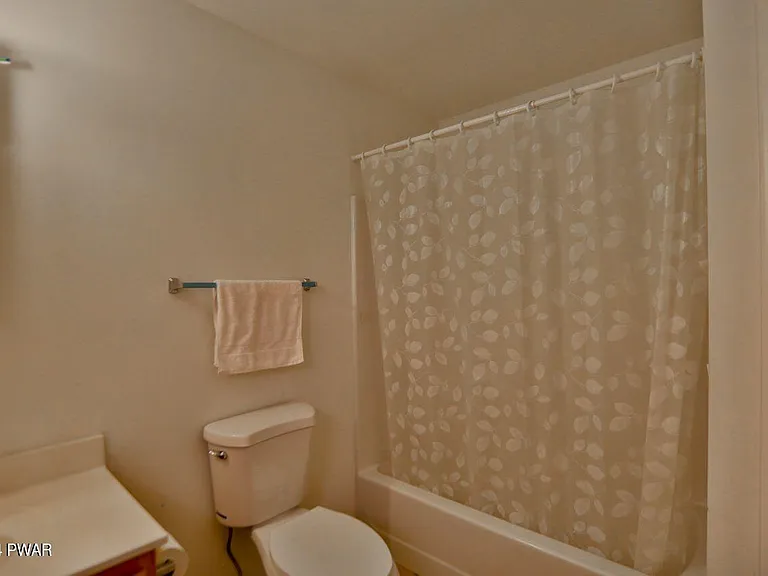 110 Stallion Dr — Photo 146