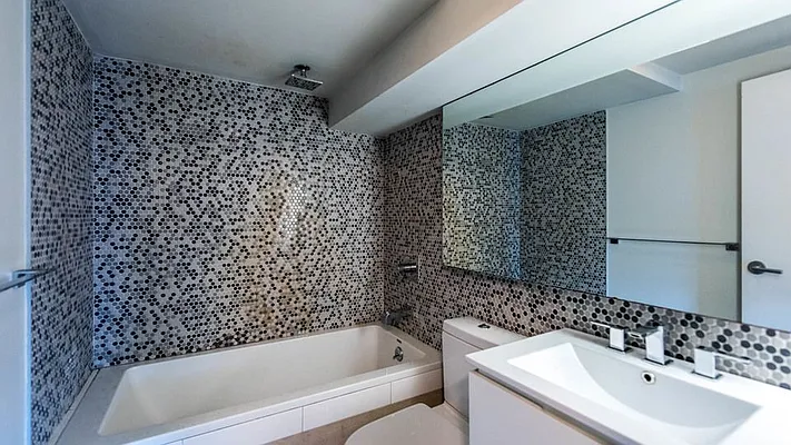 Rented by Nooklyn NYC LLC | media 50