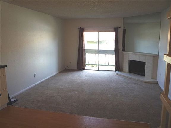 2nd image of 3920 60th St Unit 96