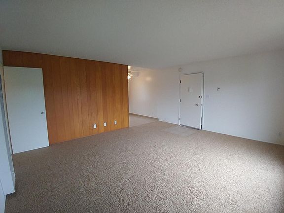 5th image of 1521 Laguna St APT 204