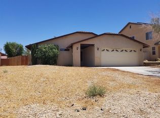 13819 Rivers Edge Rd, Helendale, CA 92342