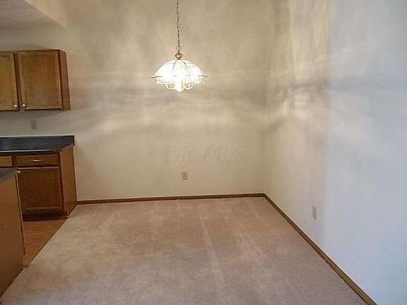 5th image of 118 Oak Creek Pl