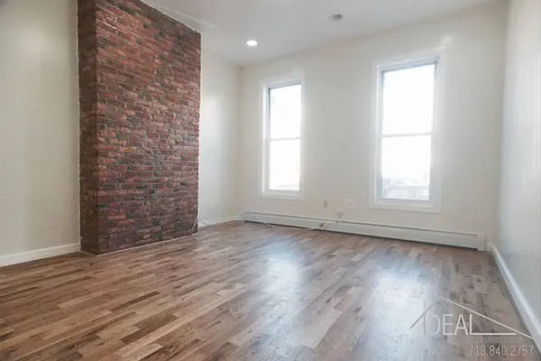 Rented by Ideal Properties Group | media 3