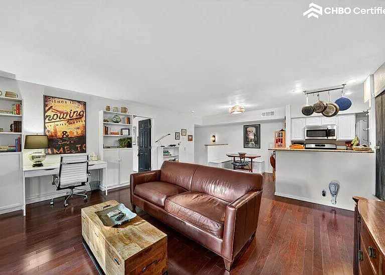 Furnished With Pool in San Antonio, TX