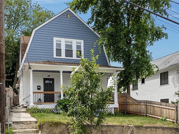 2nd image of 49 Woodbine St