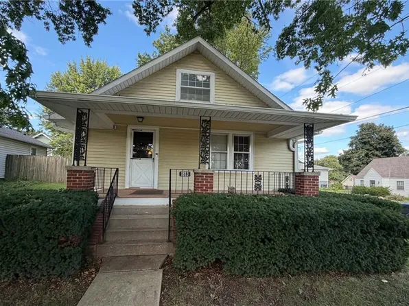1813 Clifford St, Saint Joseph, MO 64505